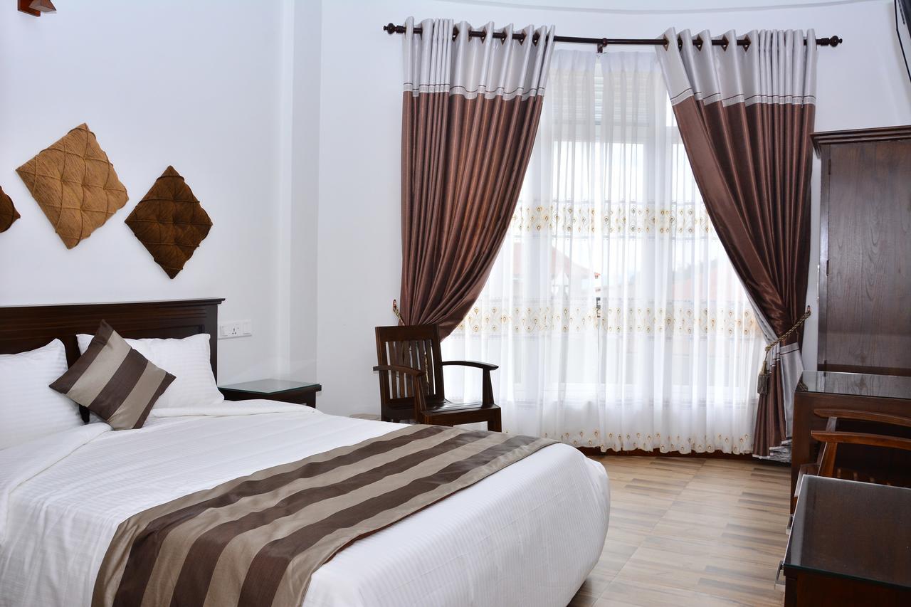 Hotel Prince Palace Hatton Dış mekan fotoğraf